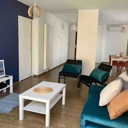 Lägenhet Quai Sud - Gare, 100 M2, Parking, Wifi, Superette, Lave Linge