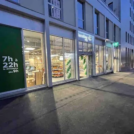 Quai Sud - Gare, 100 M2, Parking, Wifi, Superette, Lave Linge